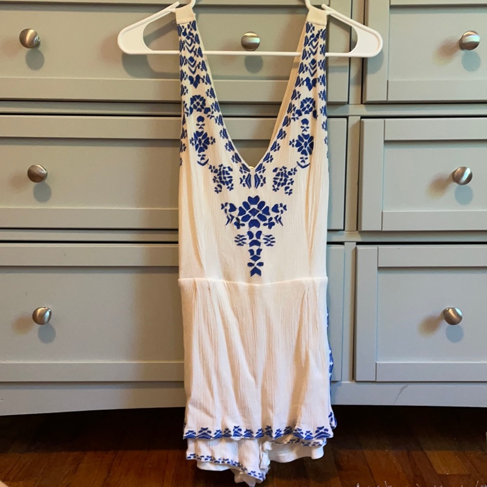 Romper size medium, worn 3 times